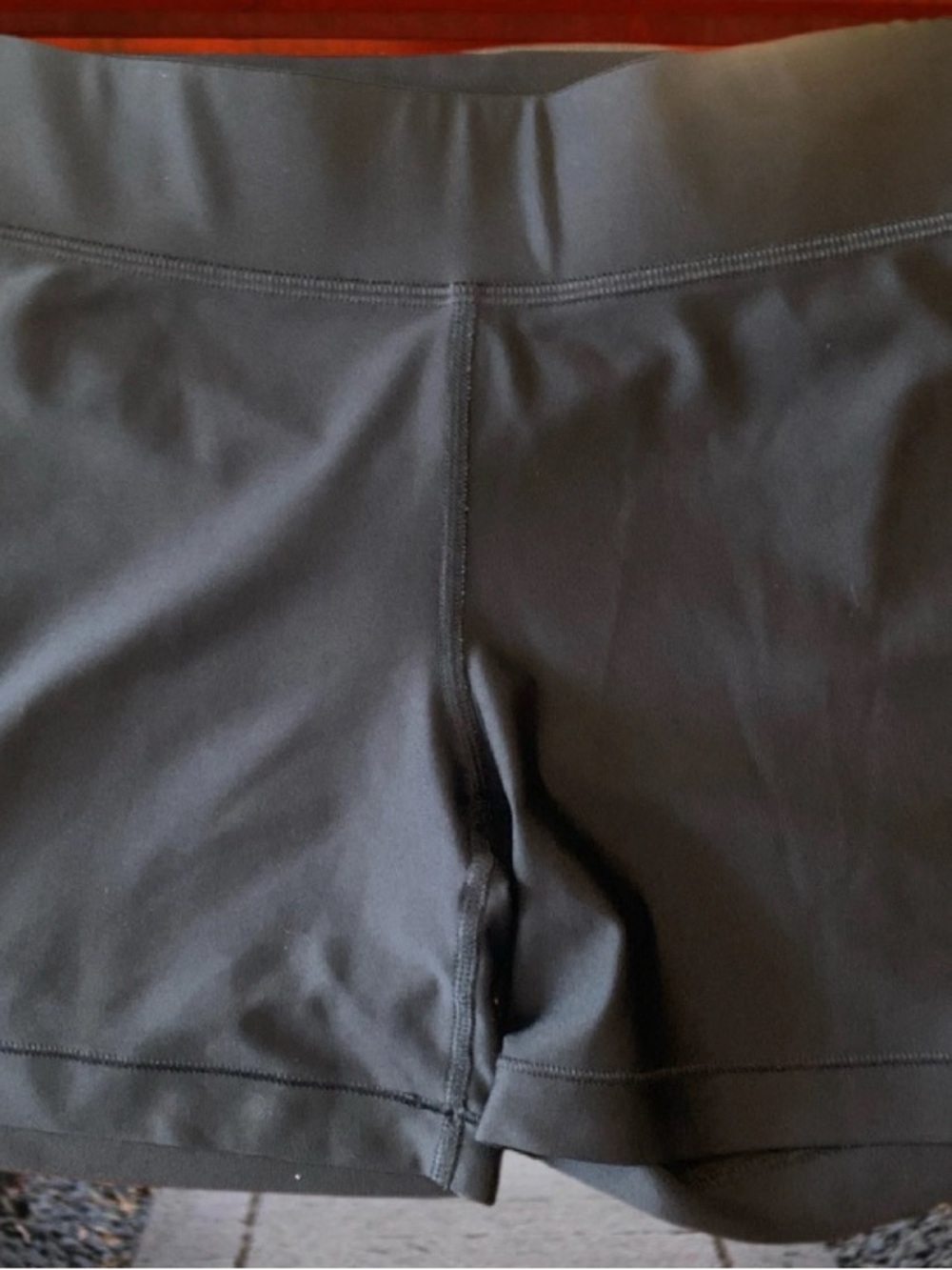 Pre Owned Women’s Under Armour Compression Shorts Heatgear Sz Sm AthleticWear